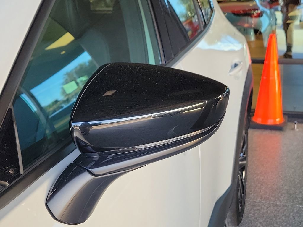 Certified 2026 MAZDA CX-50 AWD 2.5 S w/ Weather Package image 11