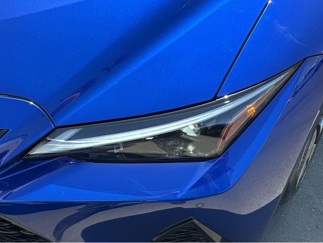 Certified 2025 Lexus IS 350 F Sport RWD image 37