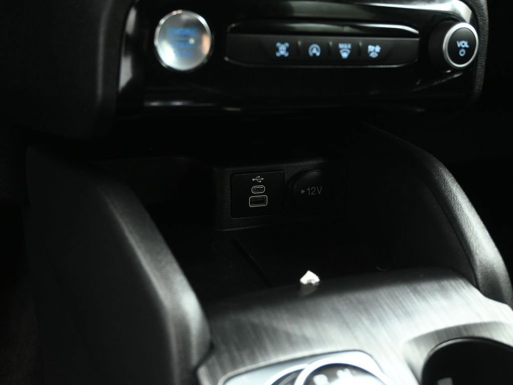 Certified 2024 Ford Escape Active w/ Tech Pack #1 image 17