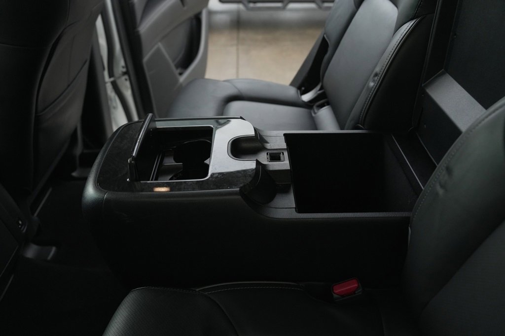 Used 2024 INFINITI QX80 Luxe image 25