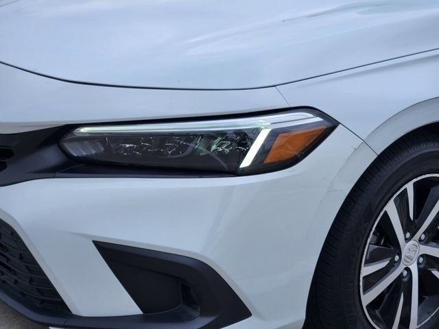 Used 2023 Honda Civic LX image 9