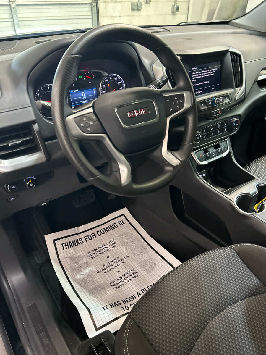 Used 2024 GMC Terrain SLE AWD/4WD image 8