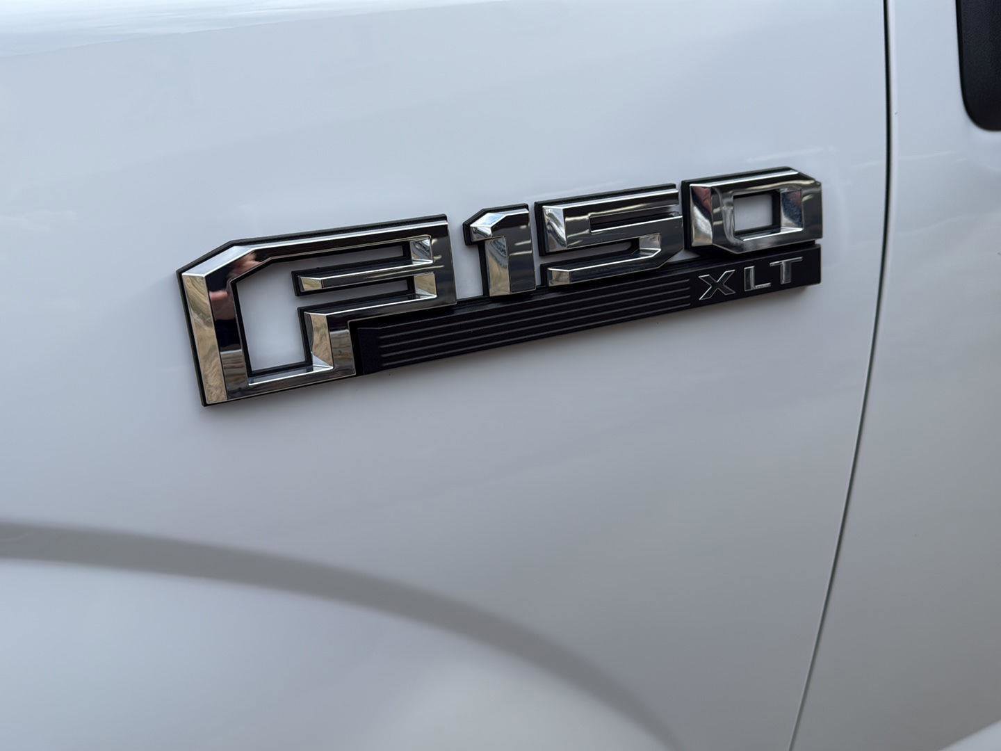 Used 2020 Ford F150 XLT w/ Trailer Tow Package image 5