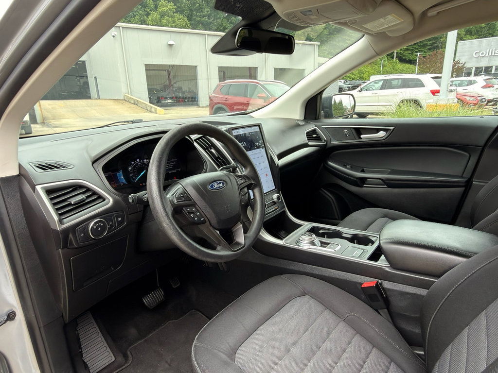 Used 2022 Ford Edge SE AWD/4WD image 11