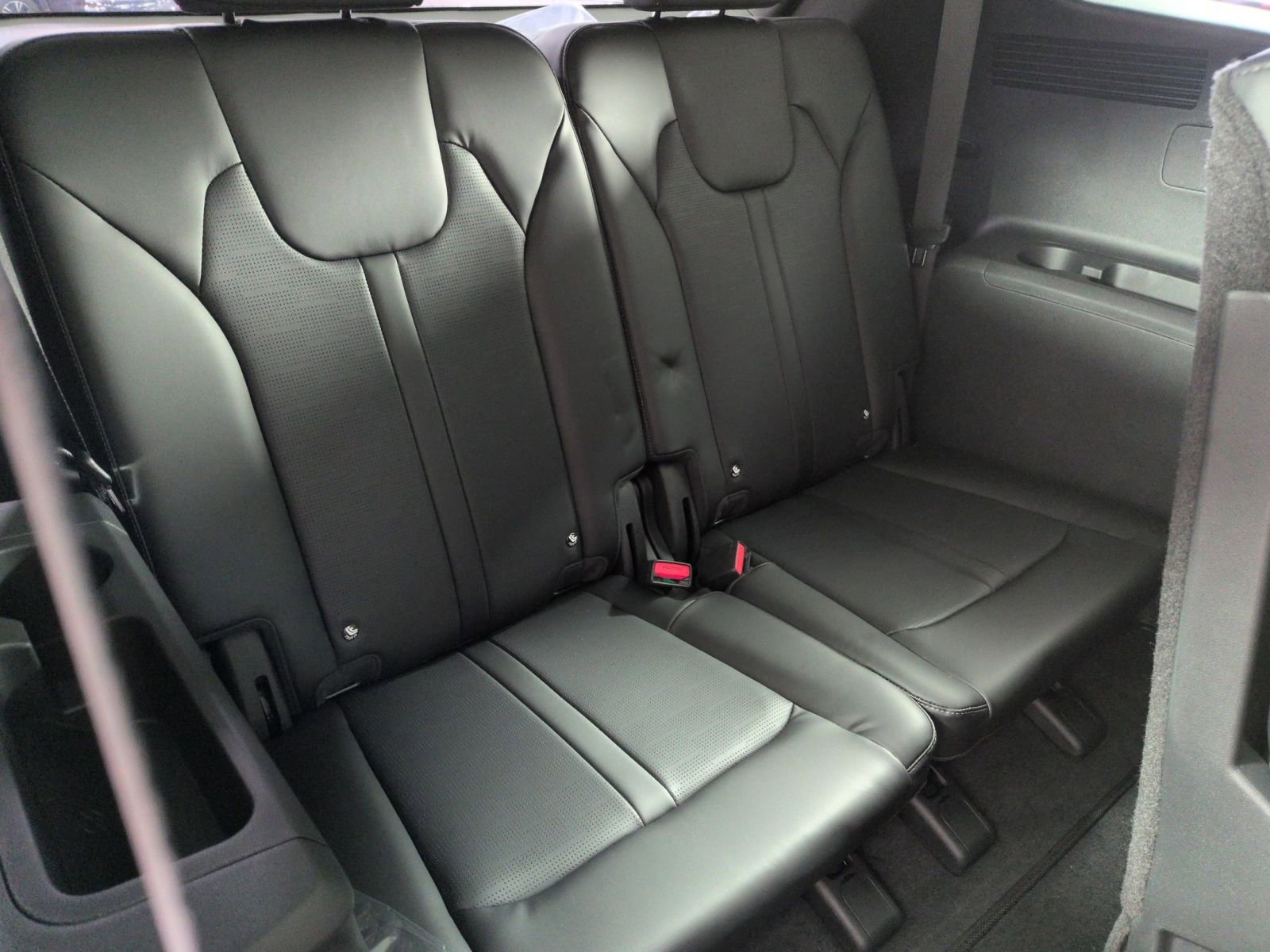 New 2026 Kia Sorento S w/ S Panoramic Sunroof Package image 25