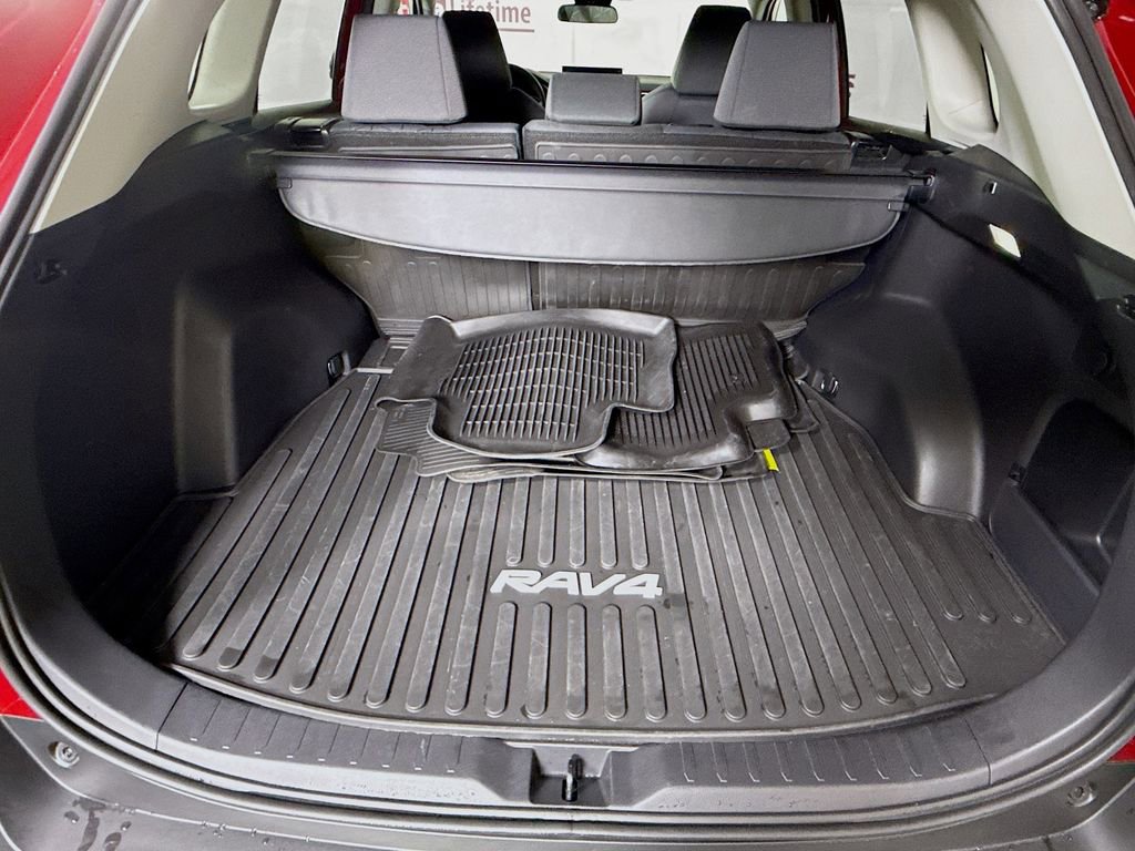 Certified 2025 Toyota RAV4 XLE image 27