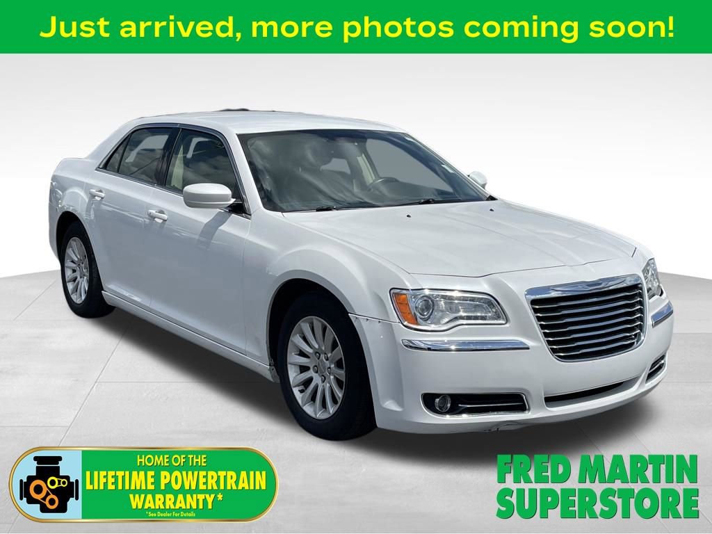 Used 2014 Chrysler 300 w/ Driver Convenience Group