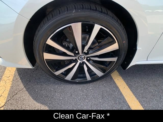 Used 2020 Nissan Altima 2.5 SR w/ Premium Package AWD/4WD image 10