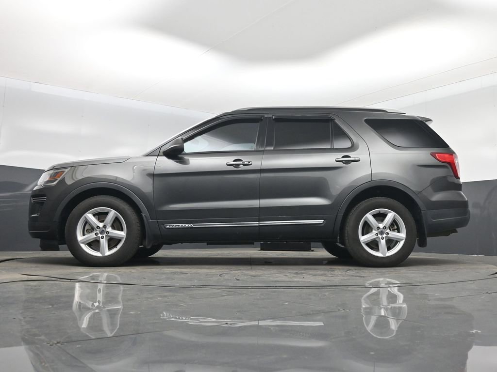 Used 2019 Ford Explorer XLT image 15