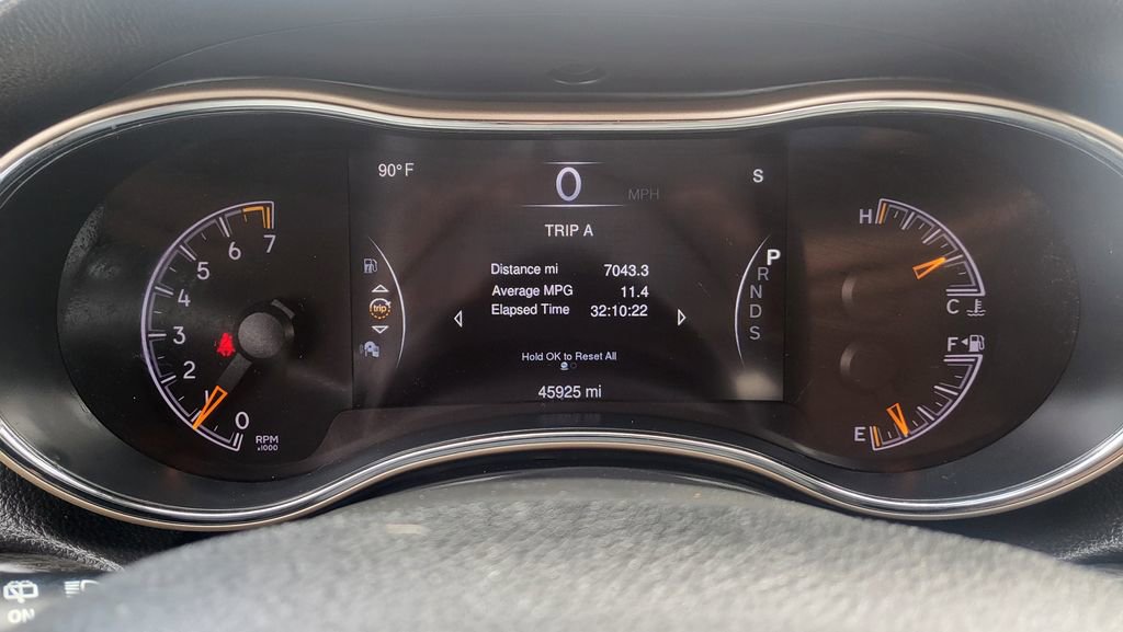 Used 2014 Jeep Grand Cherokee Limited RWD image 32