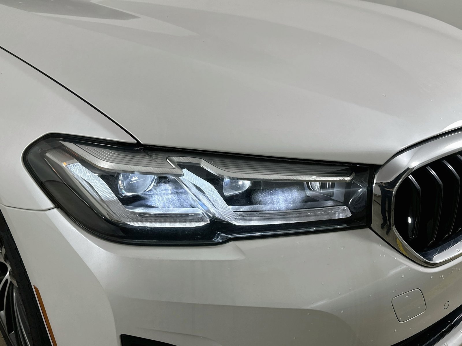 Used 2023 BMW 540i xDrive w/ Premium Package AWD/4WD image 9