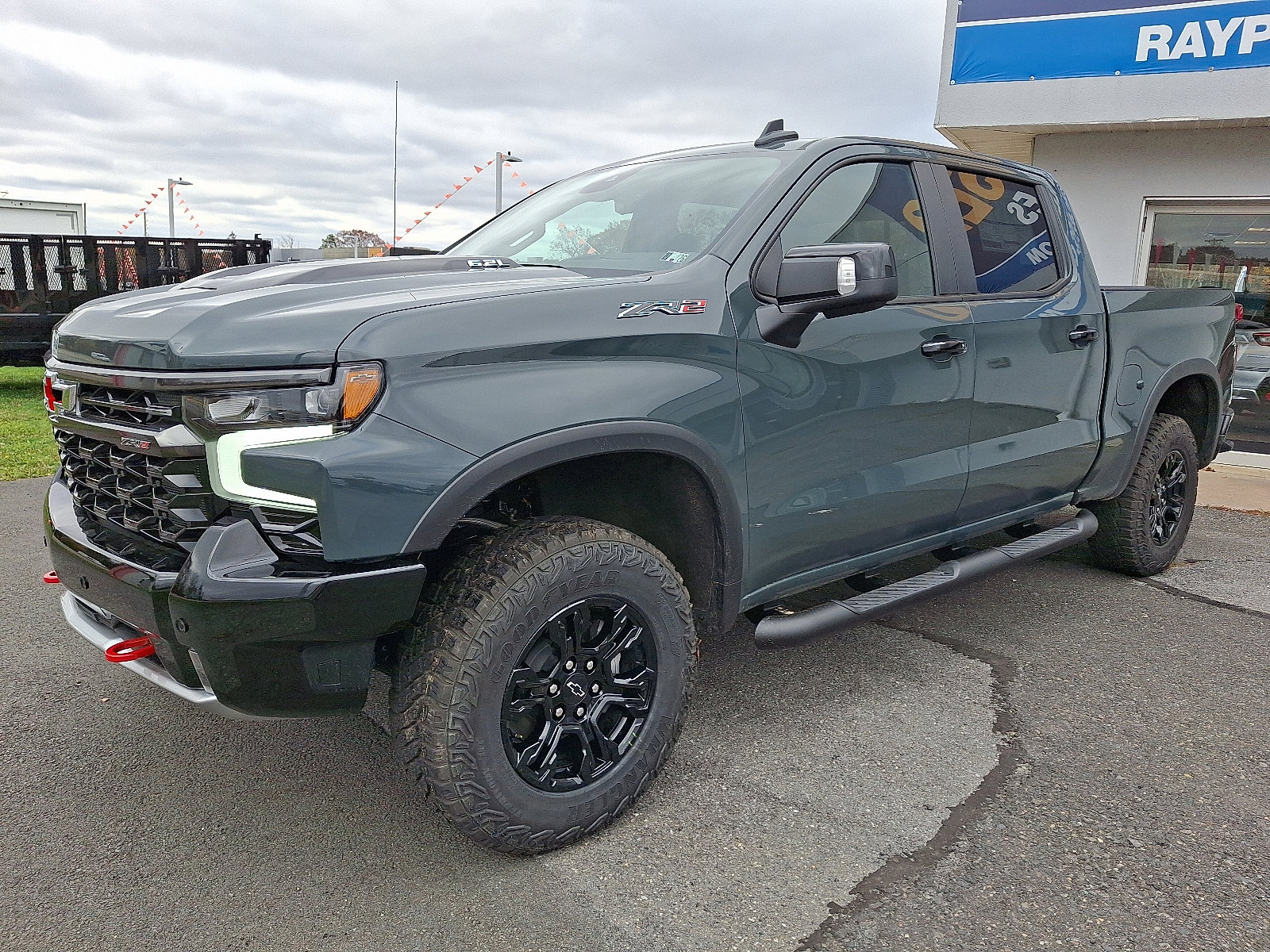 New 2026 Chevrolet Silverado 1500 ZR2 image 2