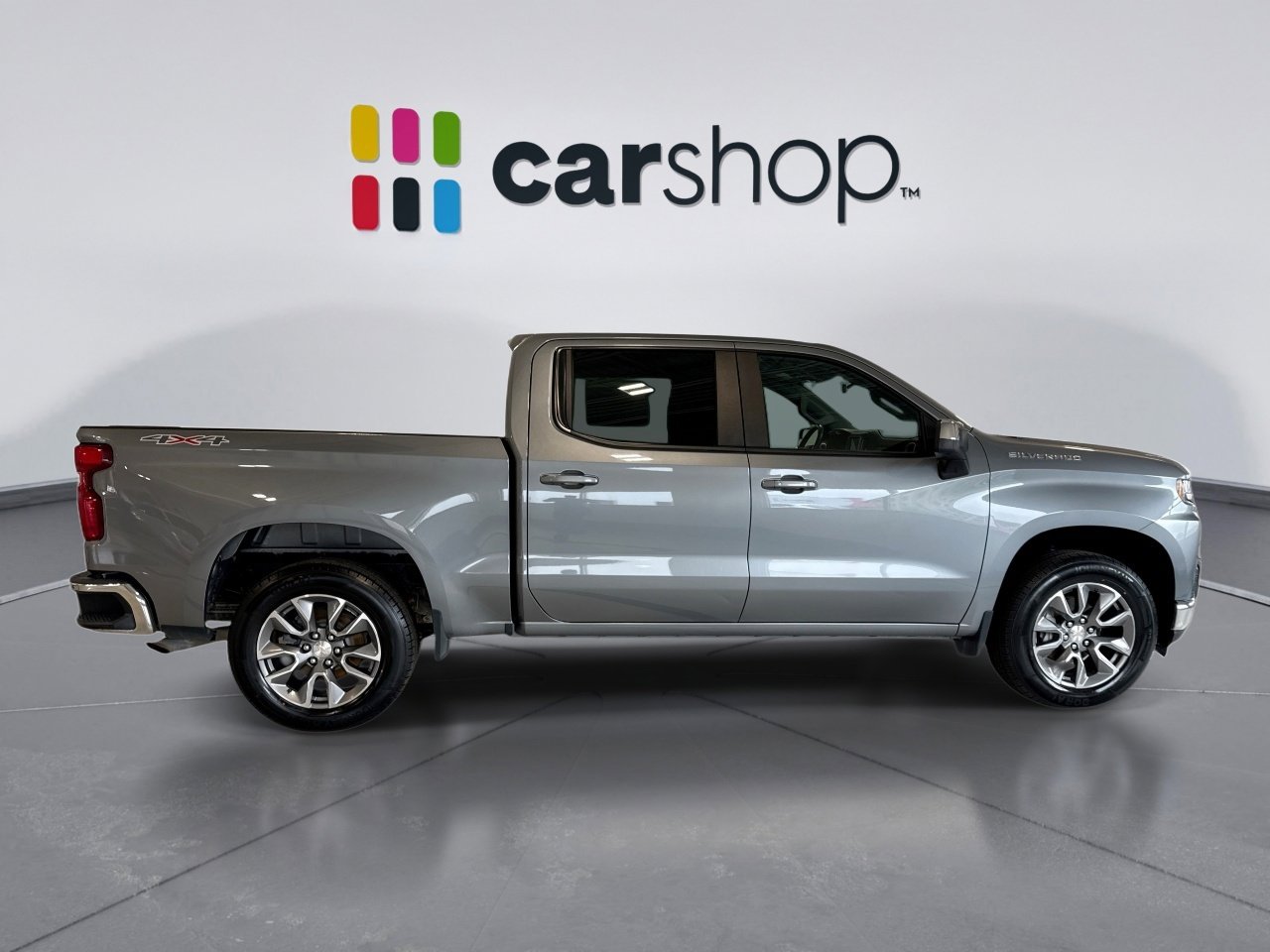 Used 2022 Chevrolet Silverado 1500 LT AWD/4WD image 6