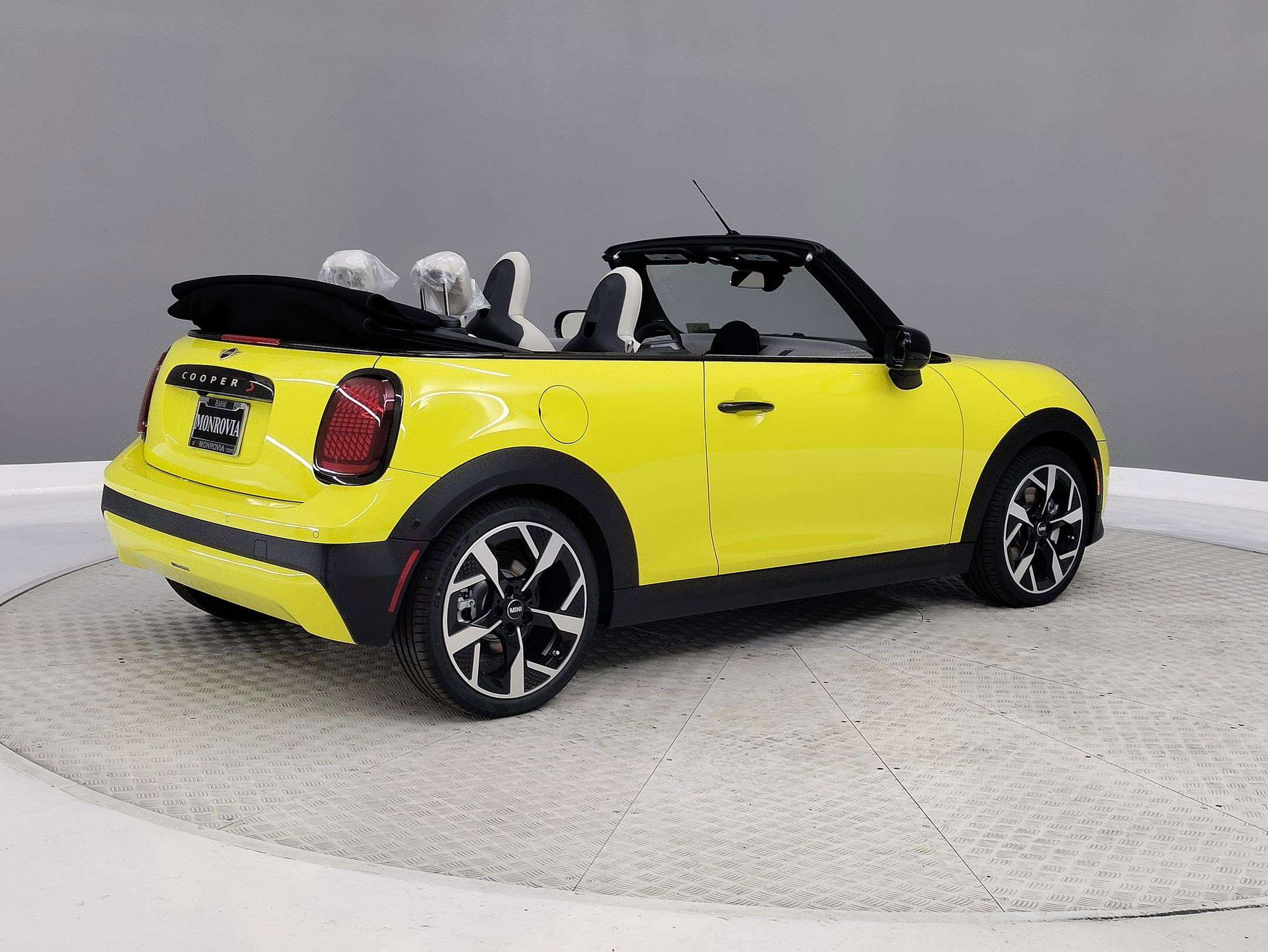 New 2026 MINI Cooper S image 5