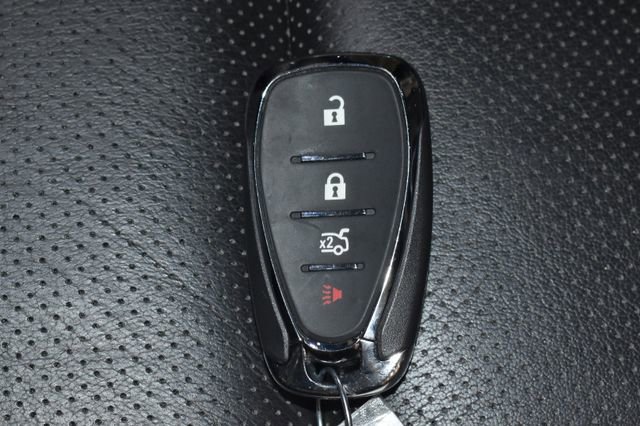 Used 2020 Chevrolet Camaro SS image 21