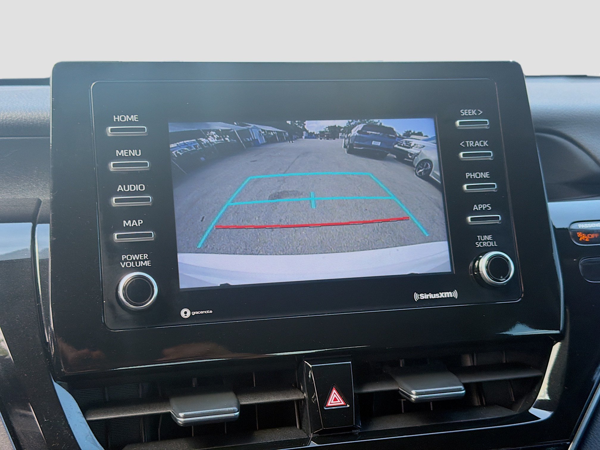 Used 2023 Toyota Camry SE FWD image 13