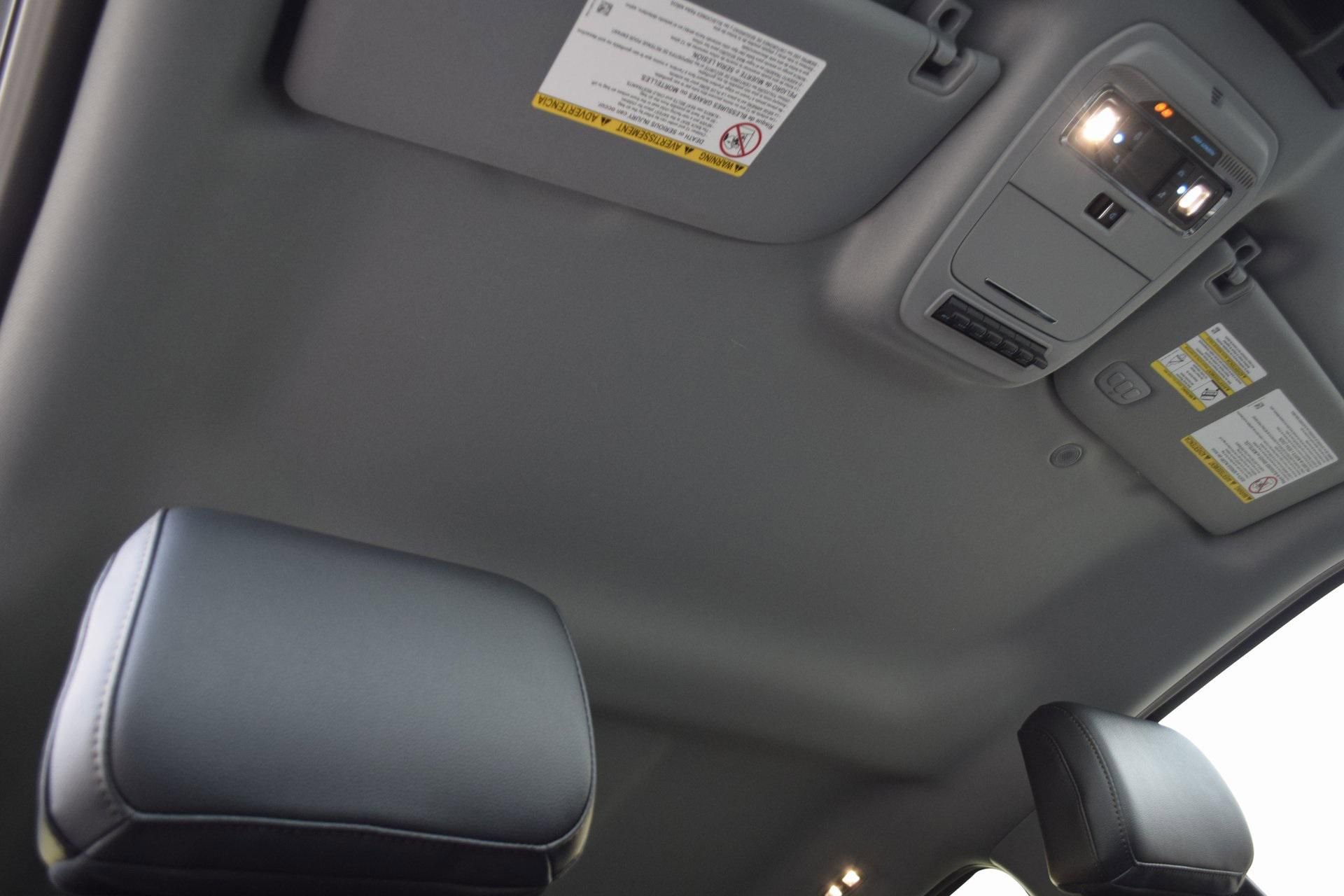 New 2026 Ford F250 Lariat w/ Black Appearance Package image 24