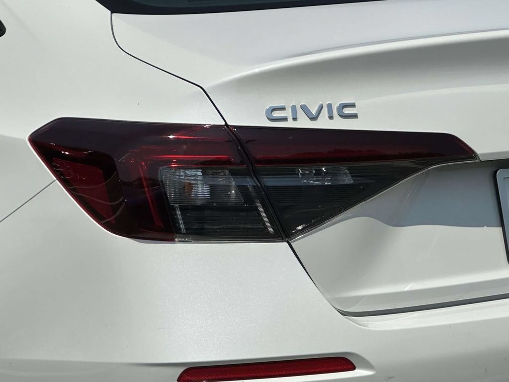 Certified 2025 Honda Civic Sport image 8