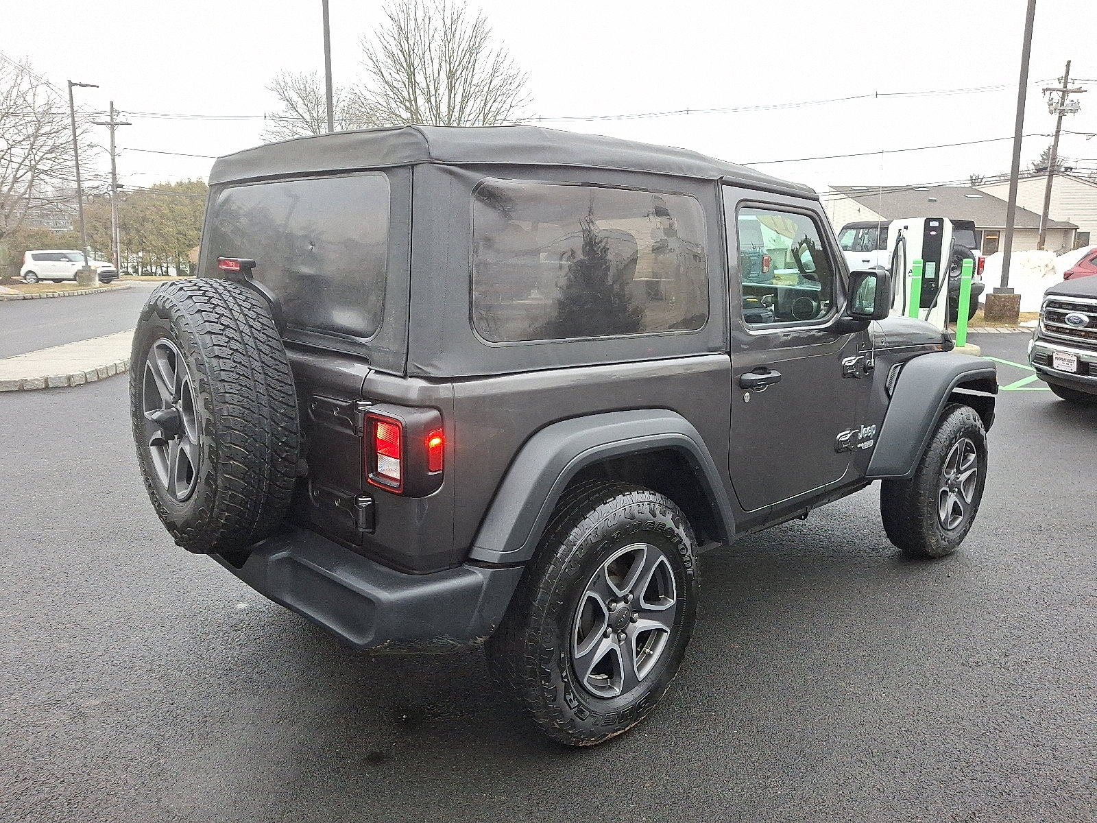 Used 2019 Jeep Wrangler Sport image 5