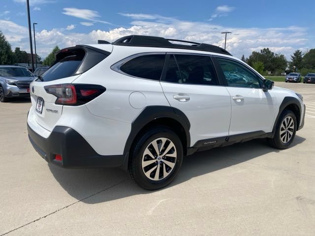 Certified 2024 Subaru Outback Premium AWD/4WD image 5