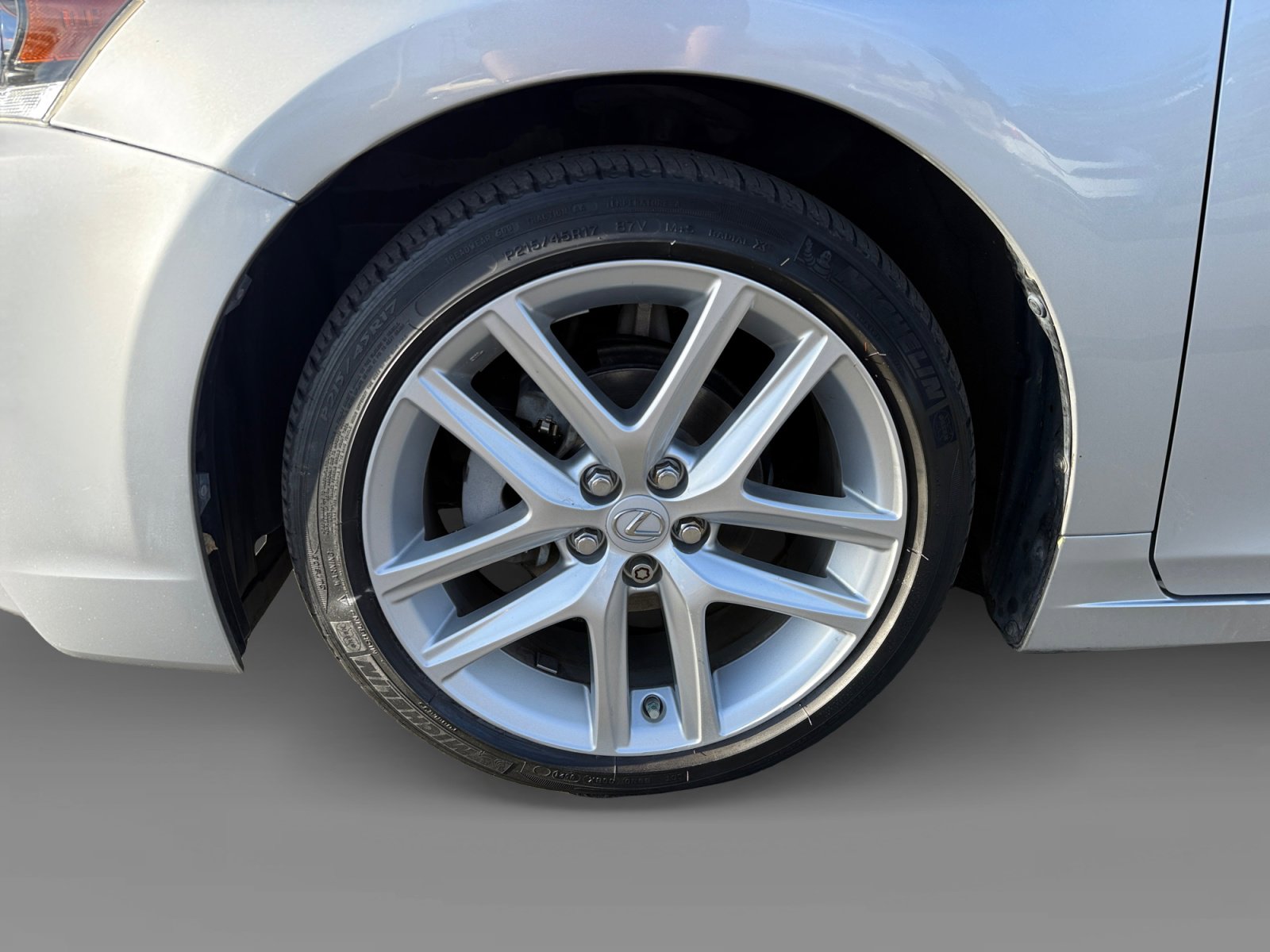 Used 2014 Lexus CT 200h FWD image 9