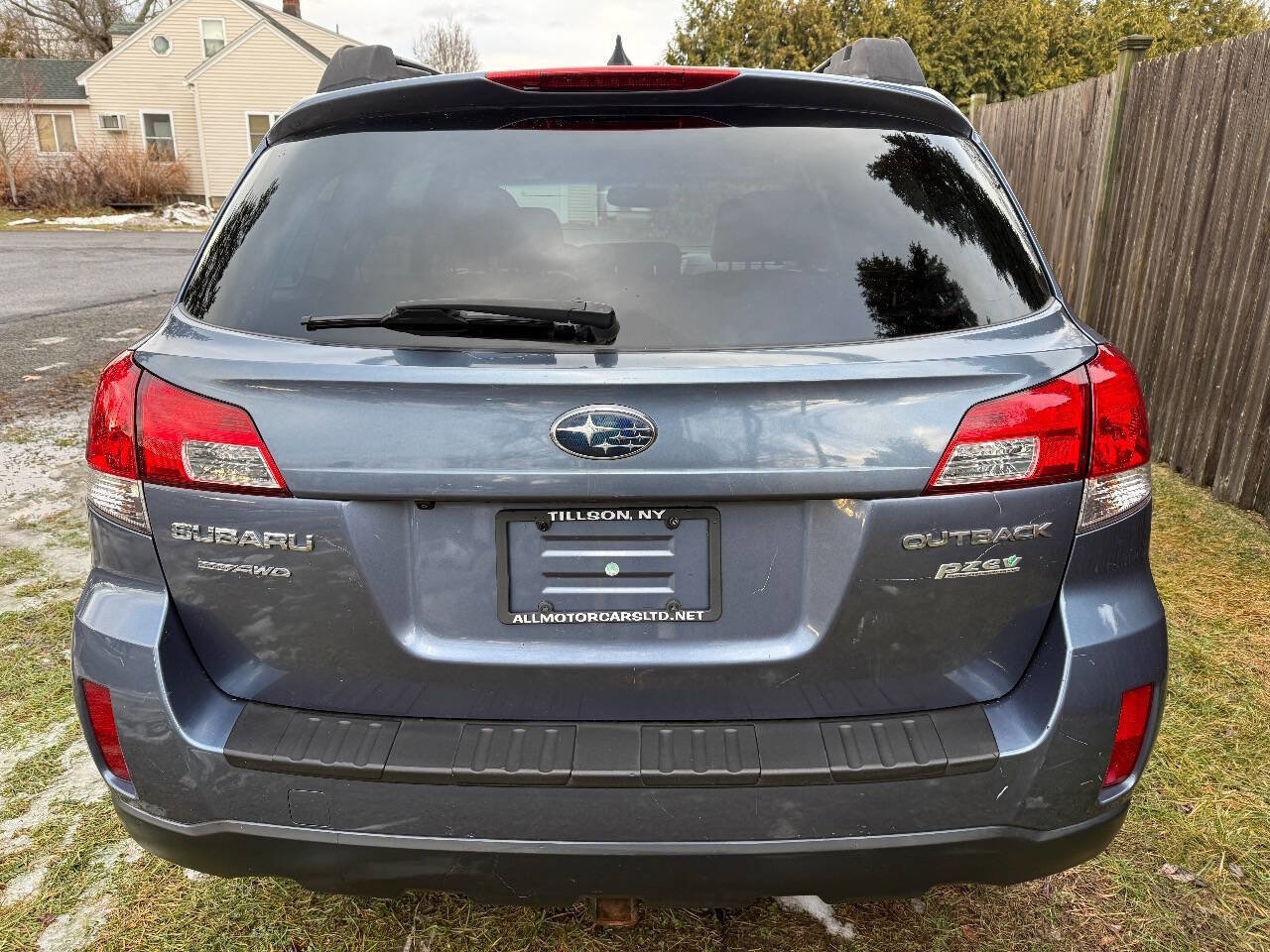 Used 2014 Subaru Outback 2.5i Limited w/ Moonroof Package image 6