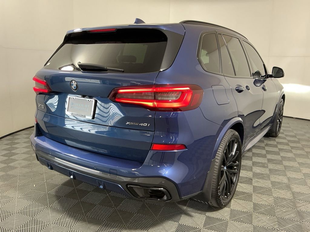 Used 2021 BMW X5 xDrive40i w/ M Sport Package AWD/4WD image 5