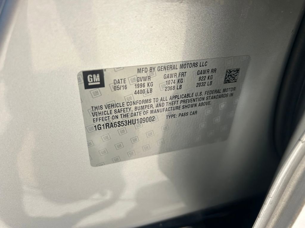 Used 2017 Chevrolet Volt LT FWD image 10