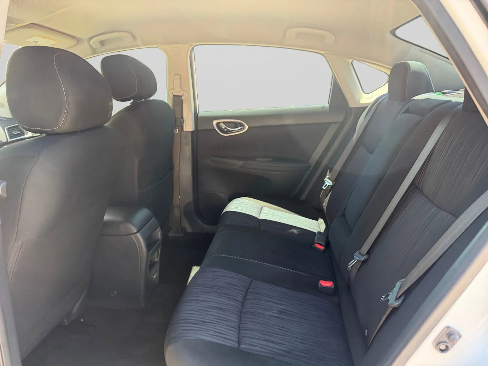 Used 2019 Nissan Sentra SV FWD image 28