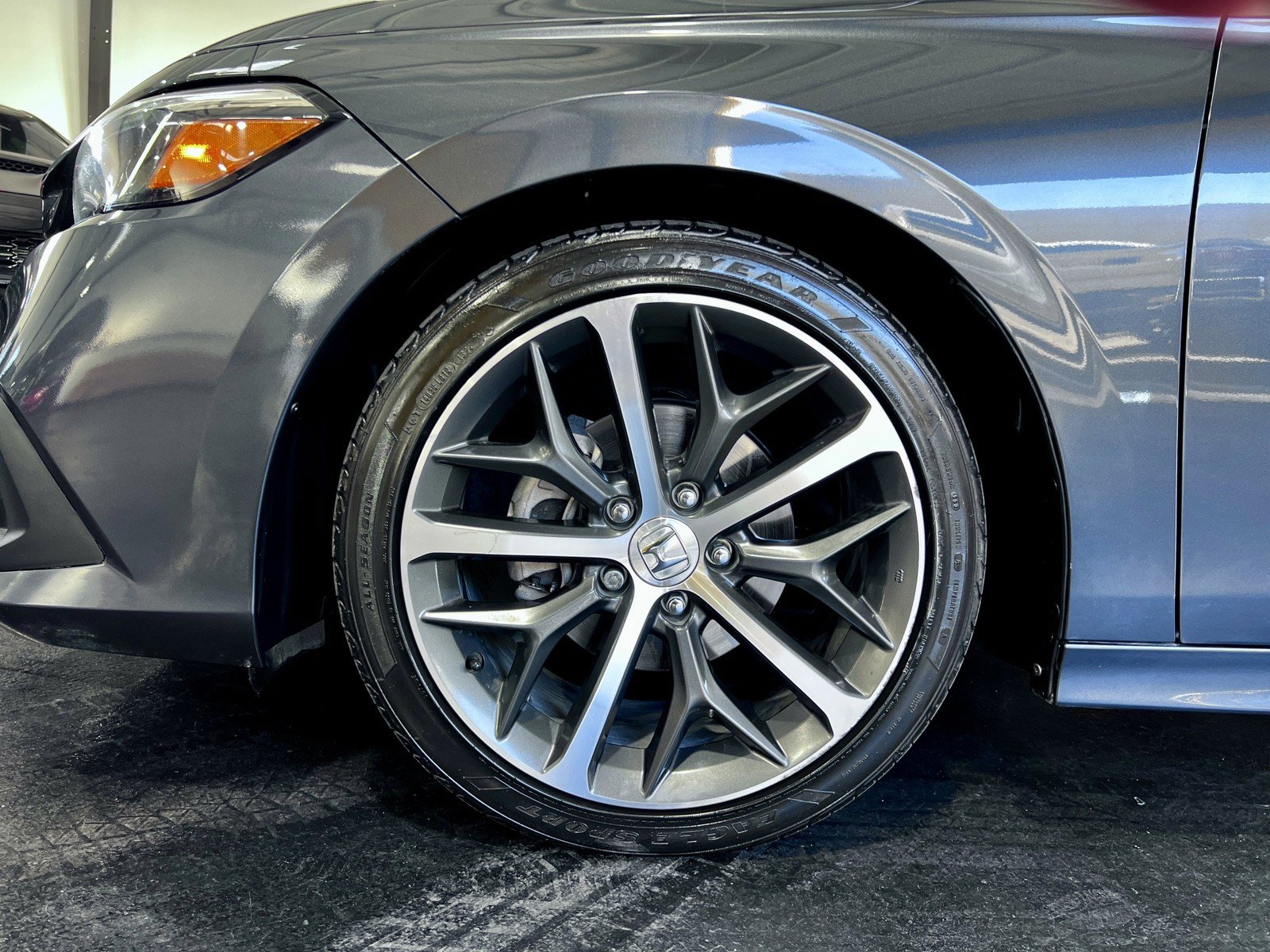 Used 2024 Honda Civic Touring image 28