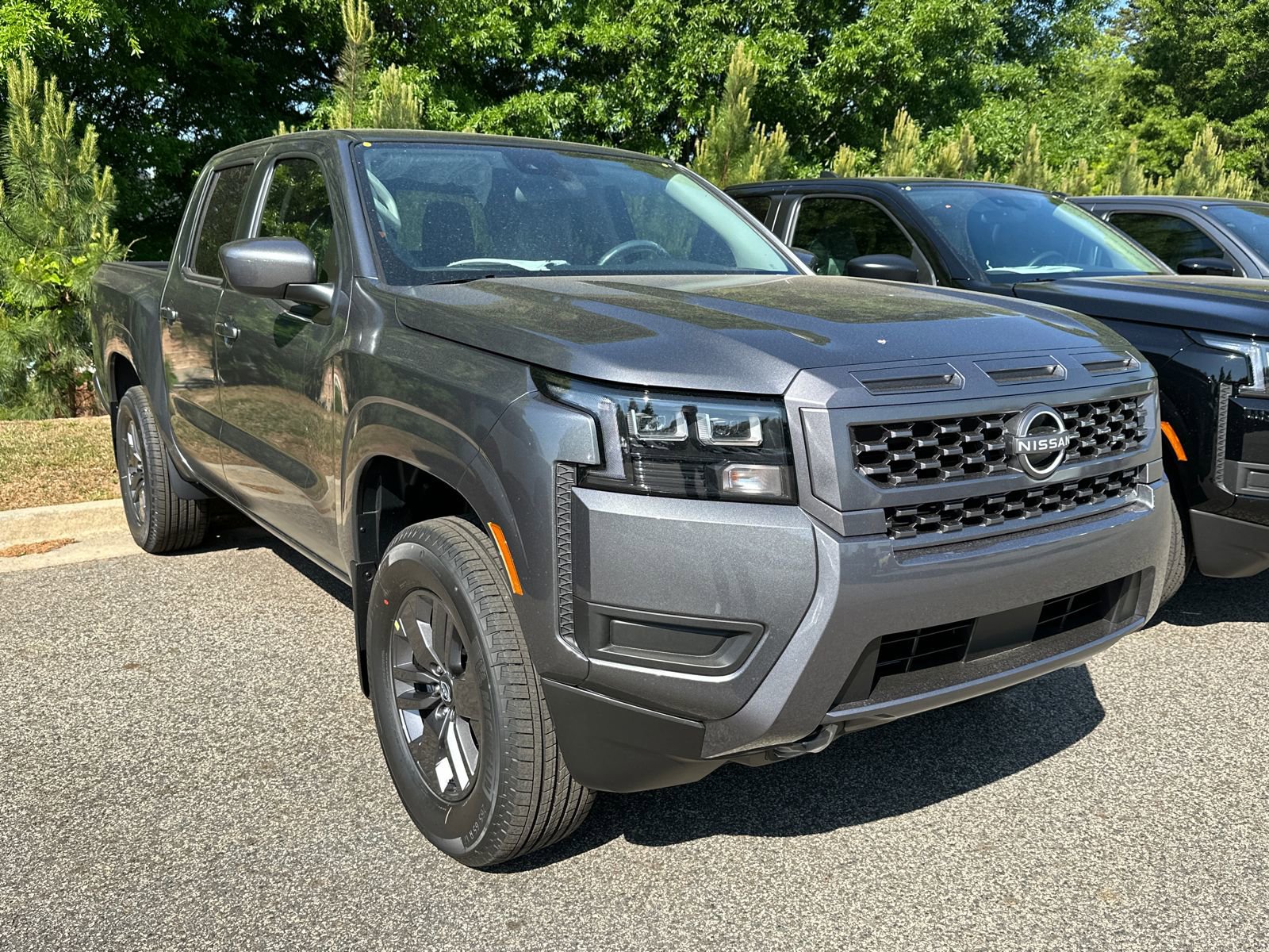 New 2026 Nissan Frontier SV w/ All-Weather Content Package AWD/4WD image 3