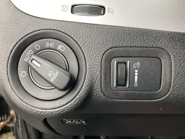 Used 2018 Dodge Journey GT FWD image 18