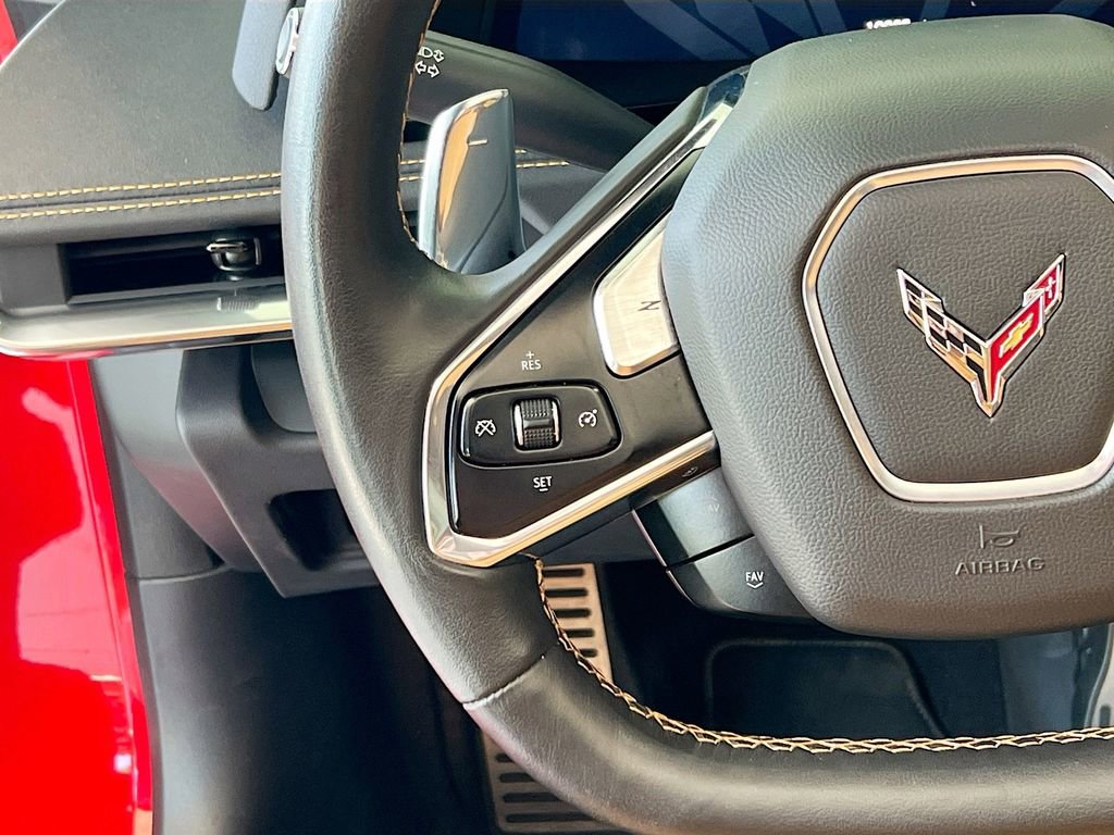 Used 2020 Chevrolet Corvette Stingray Preferred Cpe w/ 2LT Preferred Equipment Group RWD image 10