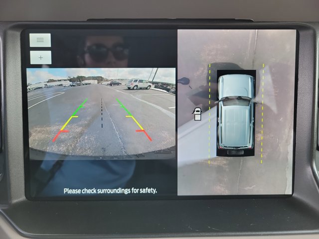 Used 2023 Ford Bronco Wildtrak image 19