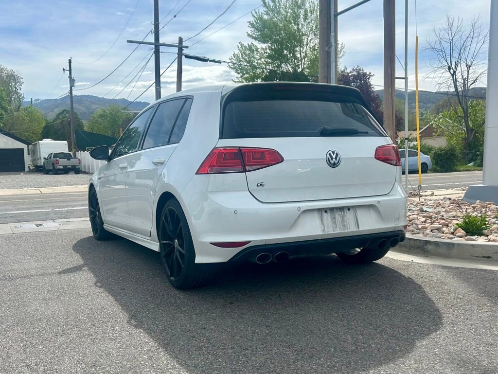 Used 2017 Volkswagen Golf R 4-Door AWD/4WD image 4