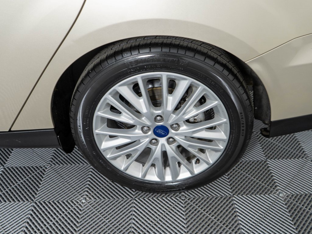 Used 2018 Ford Focus Titanium image 27