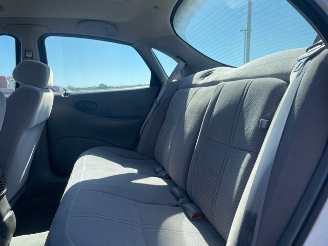 Used 1998 Ford Taurus SE FWD image 19