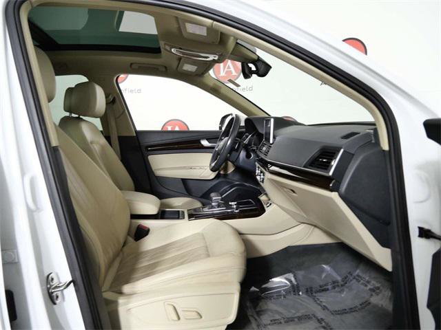 Used 2018 Audi Q5 2.0T Premium Plus w/ Premium Plus Package image 11