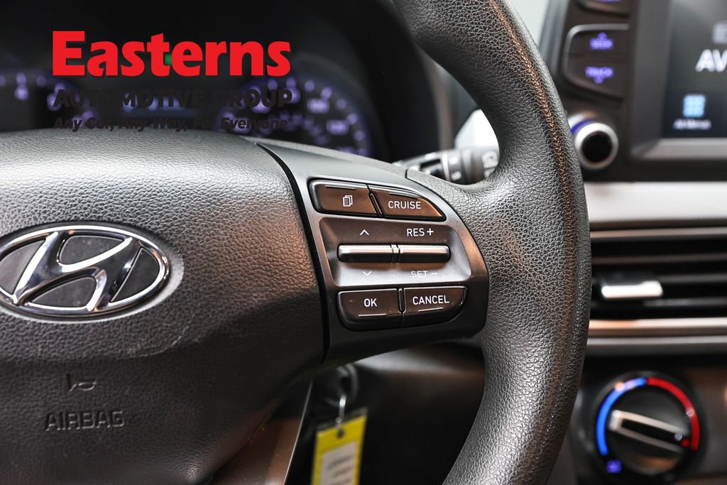 Used 2019 Hyundai Kona SE image 16