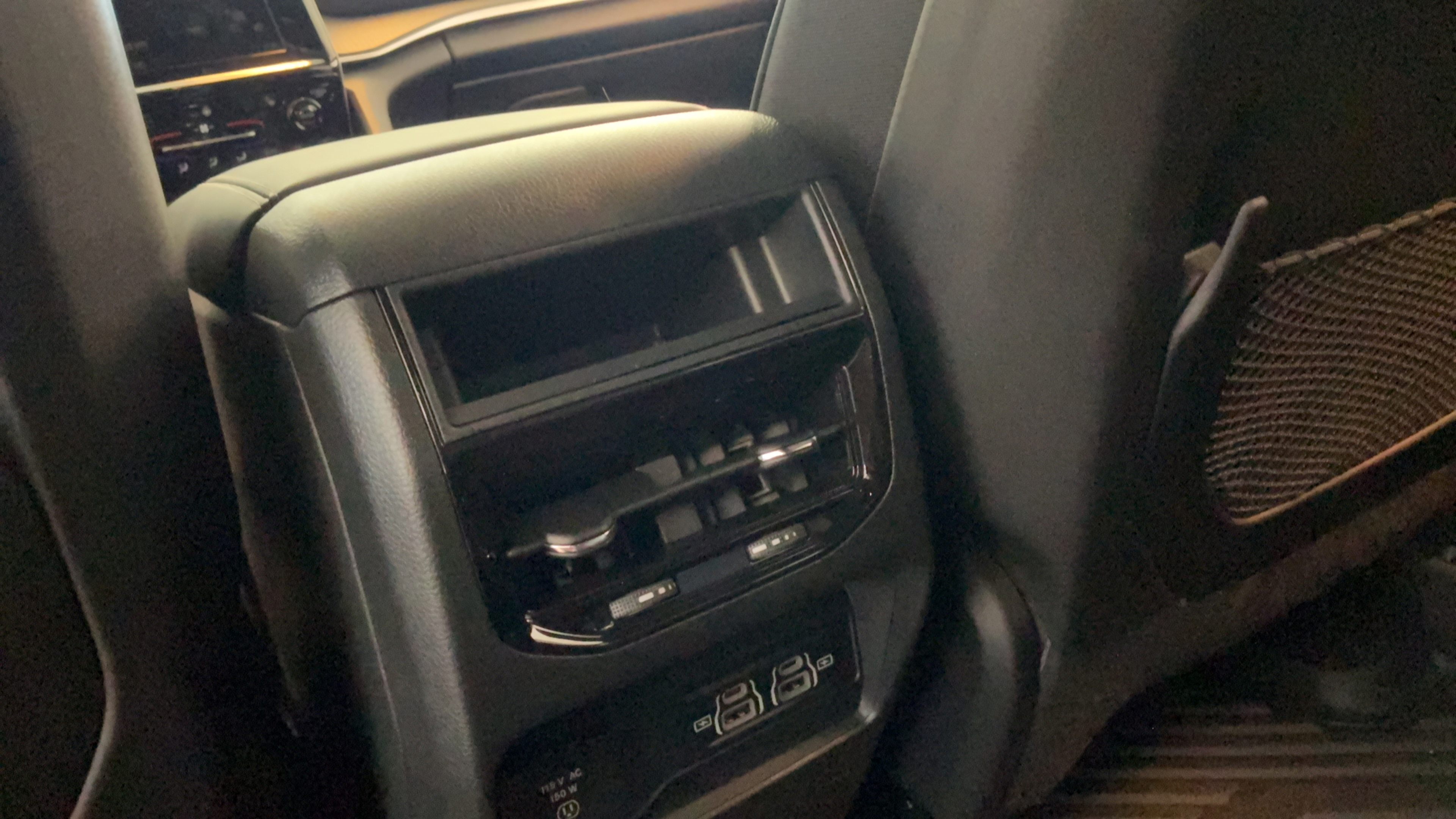 Used 2025 Jeep Grand Cherokee Altitude RWD image 31