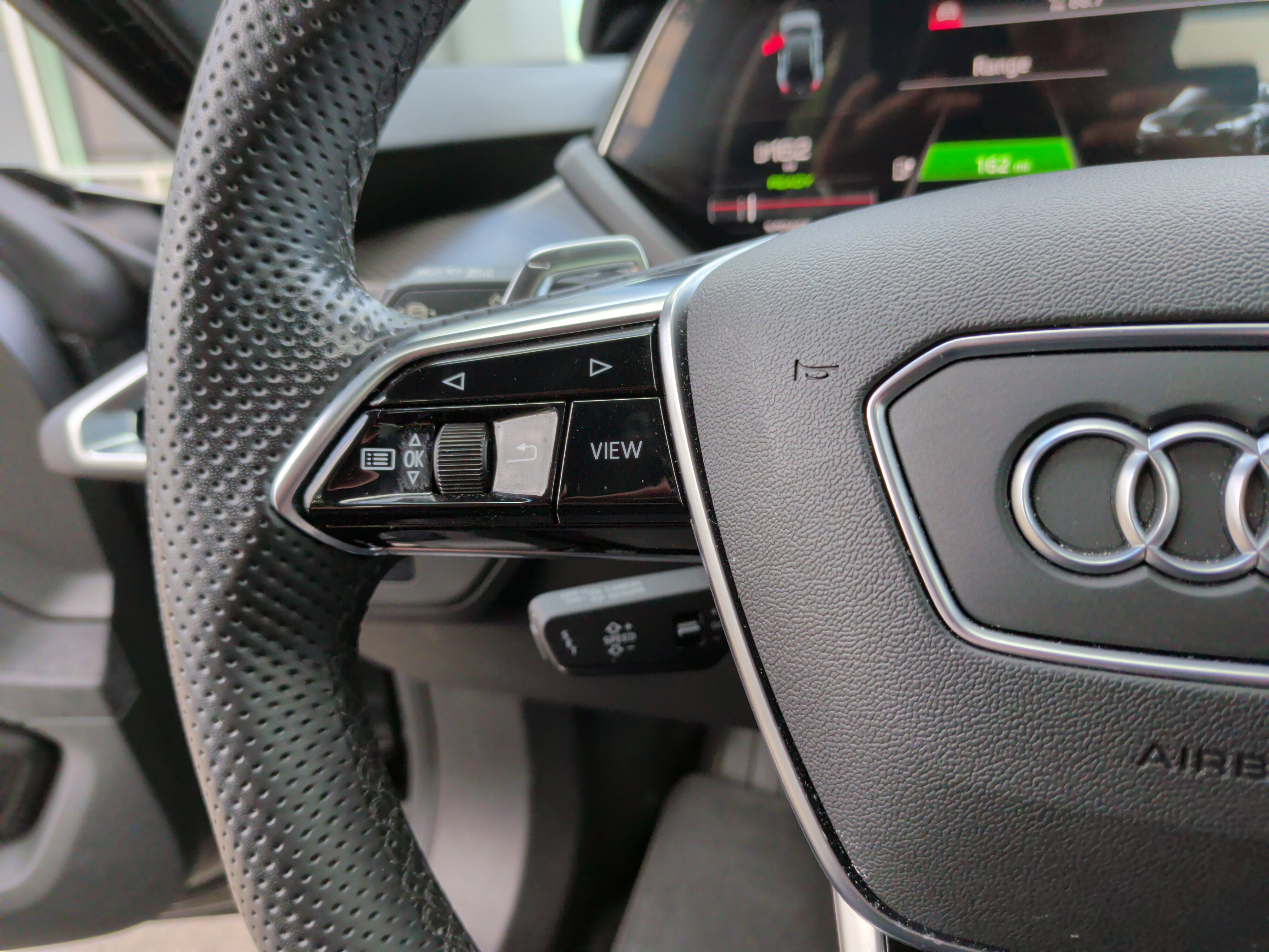 Certified 2022 Audi e-tron GT Prestige w/ Prestige Package AWD/4WD image 21