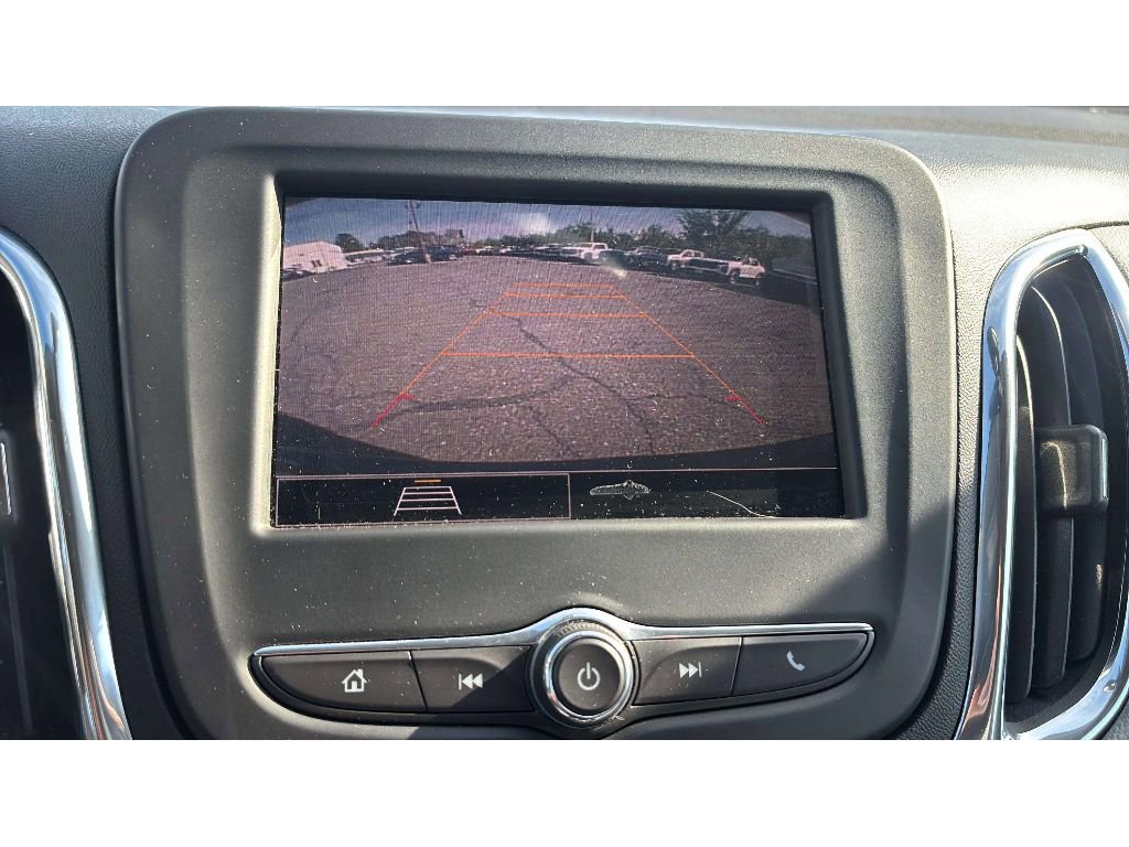 Used 2023 Chevrolet Equinox LS w/ LS Convenience Package FWD image 17
