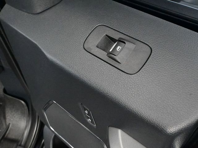 Used 2022 Ford F350 Platinum image 43