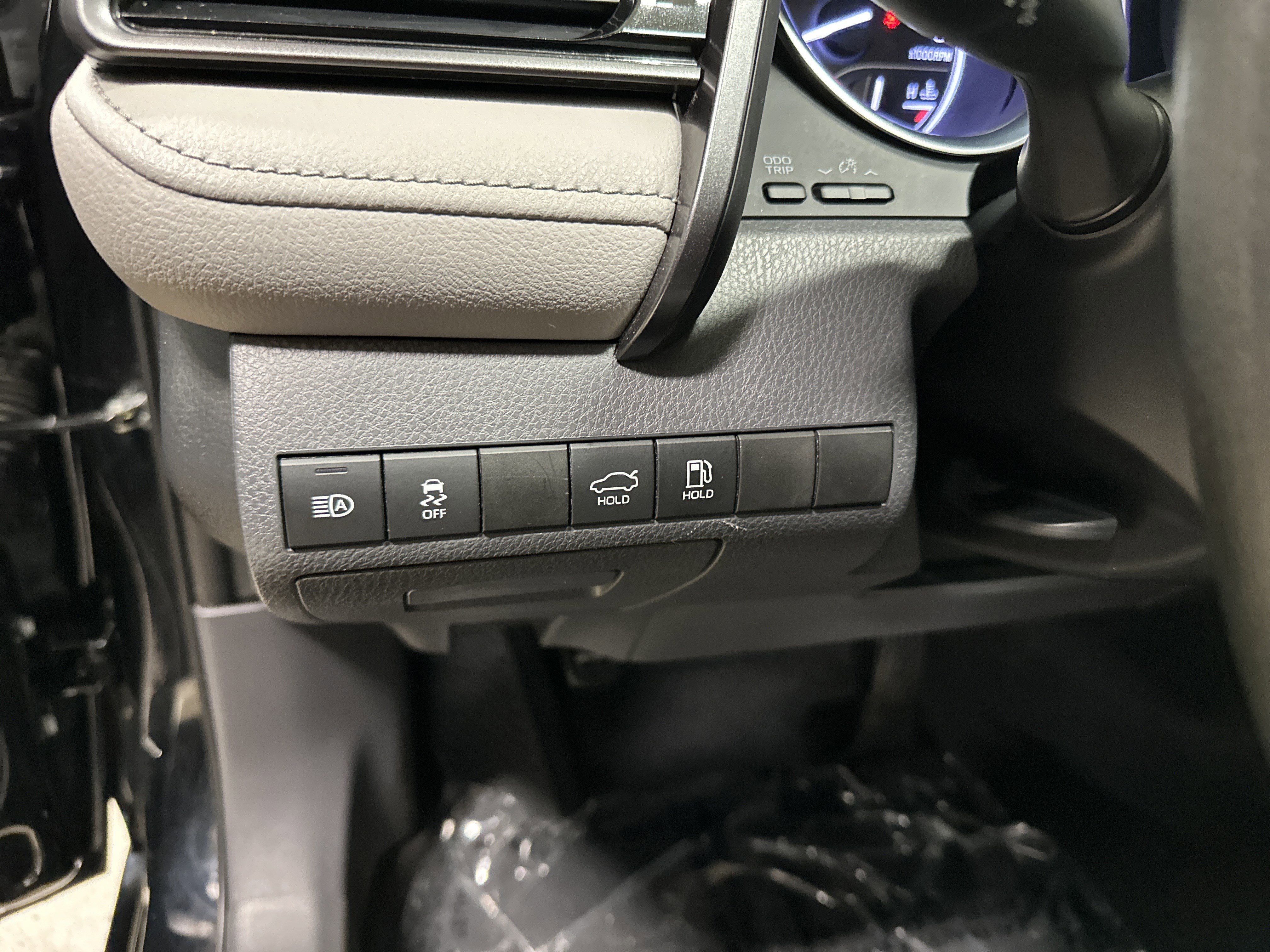 Used 2019 Toyota Camry LE image 37