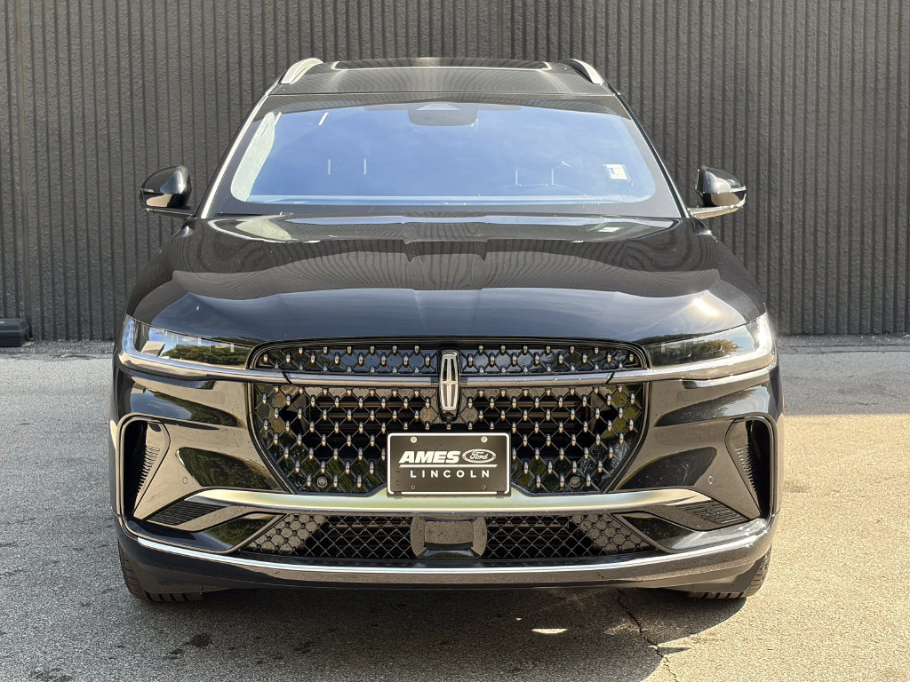 New 2026 Lincoln Nautilus Black Label AWD/4WD image 3