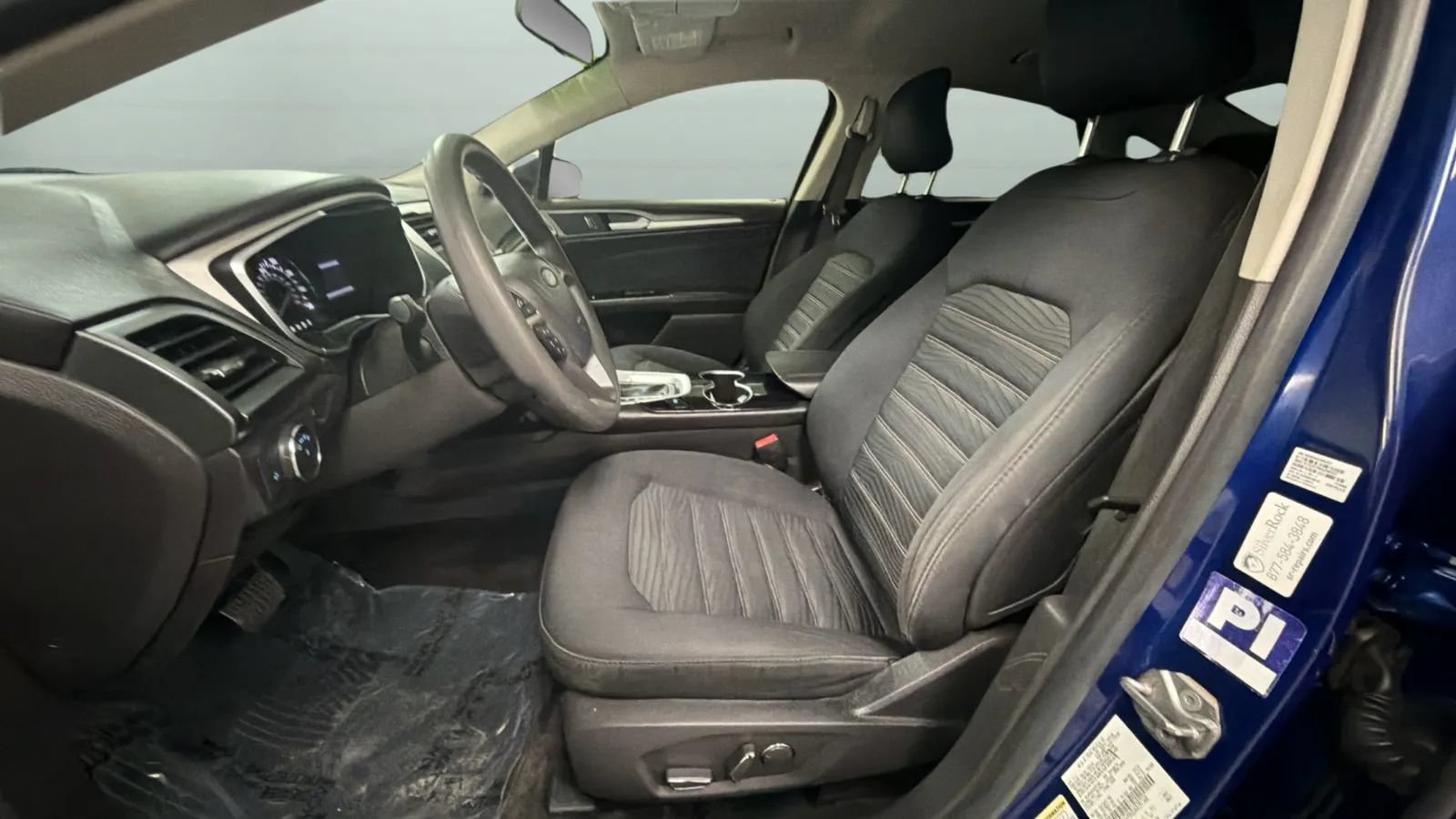 Used 2016 Ford Fusion SE FWD image 19