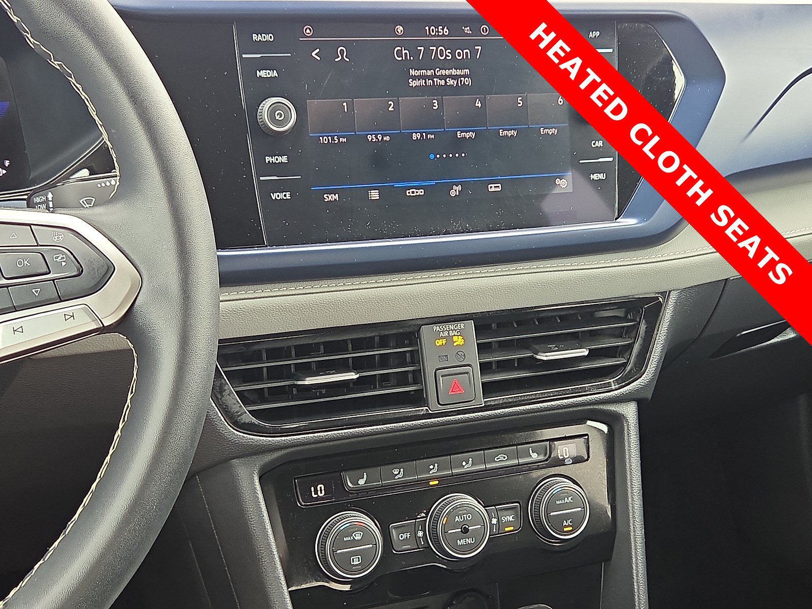 Used 2024 Volkswagen Taos SE FWD image 16