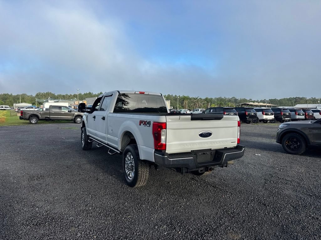 Certified 2017 Ford F250 XL w/ STX Appearance Package AWD/4WD image 4