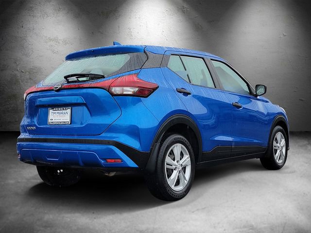 Used 2023 Nissan Kicks S image 3