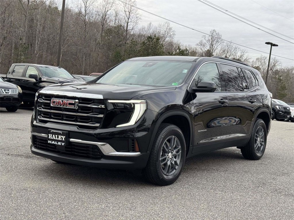 Used 2025 GMC Acadia Elevation image 25